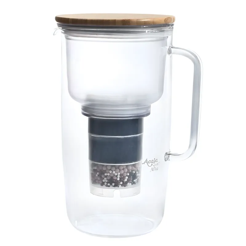 Karaffe mit Wasserfilter,mit Holzdeckel