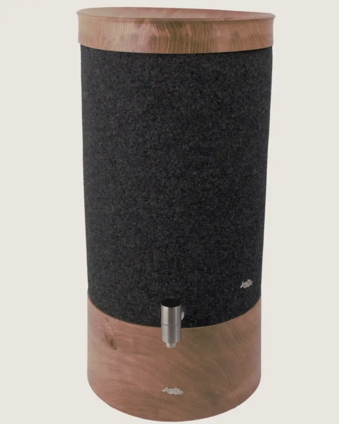 Standwasserfilter Smart von Acala mit Eiche Echtholz Deckel und Sockel und Schurwolle Lichtschutz in anthrazit.