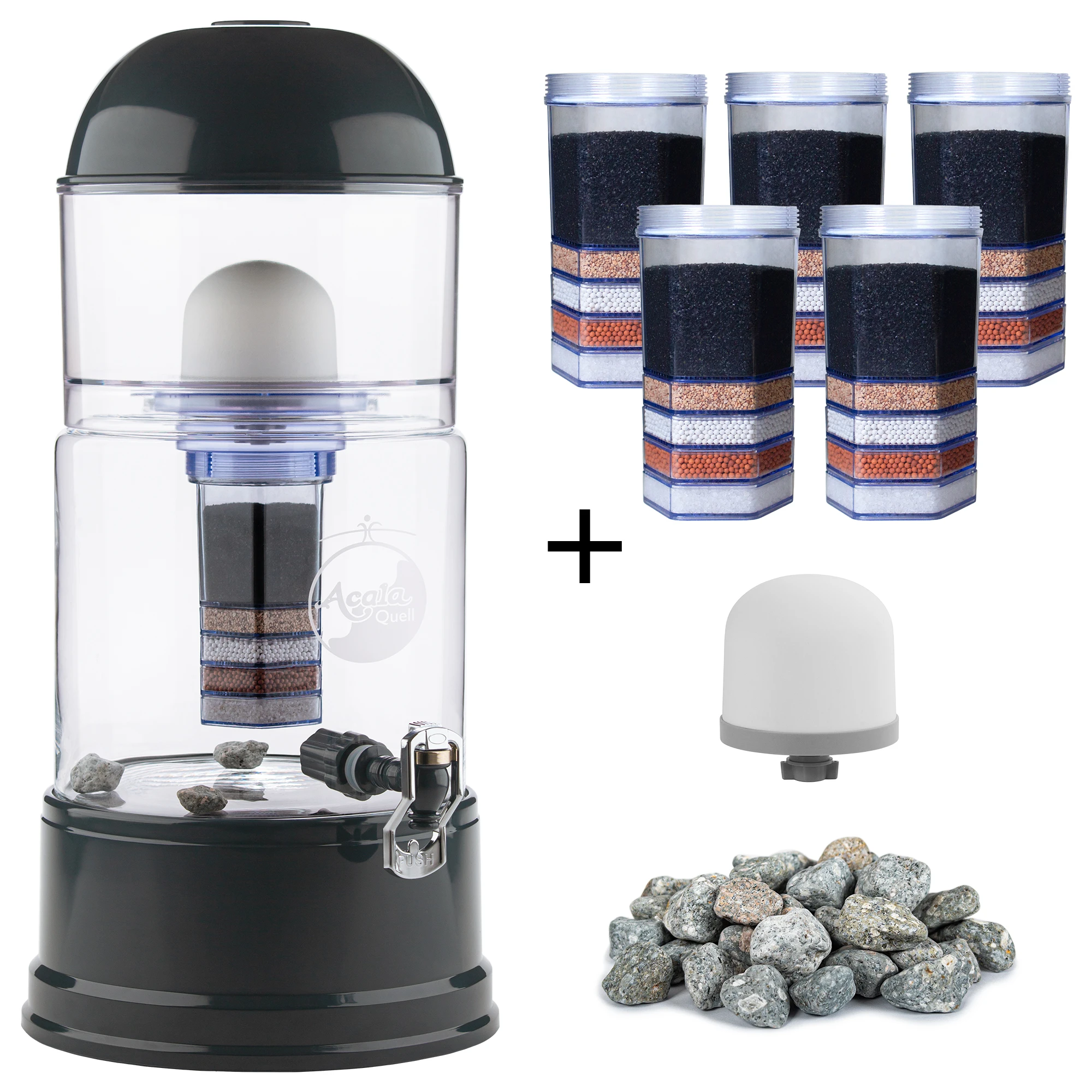 großes Einsteigerpaket AcalaQuell® Luna Kristallklar/Anthrazit Zu sehen ist der Acala Luna in kristallklar-anthrazit inklusive einer Filterkartusche und einem Keramikfilter. Zusätzlich sieht man 5 Filterkartuschen, einen Keramikfilter und einen Haufen Mineralsteine. Man sieht das große Einsteigerpaket für zwei Jahre.