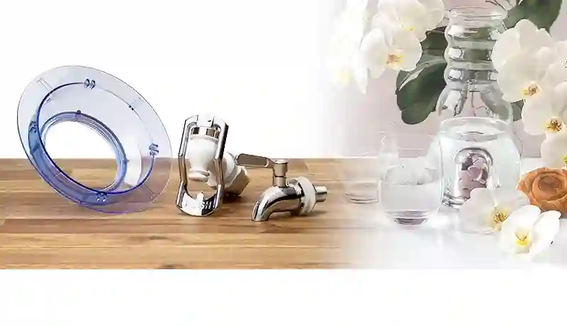 Zubehörteile für Acala Standwasserfilter wie Zapfhähne, Vorfilter und Ersatzdeckel zur Pflege und Erweiterung des Filtersystems