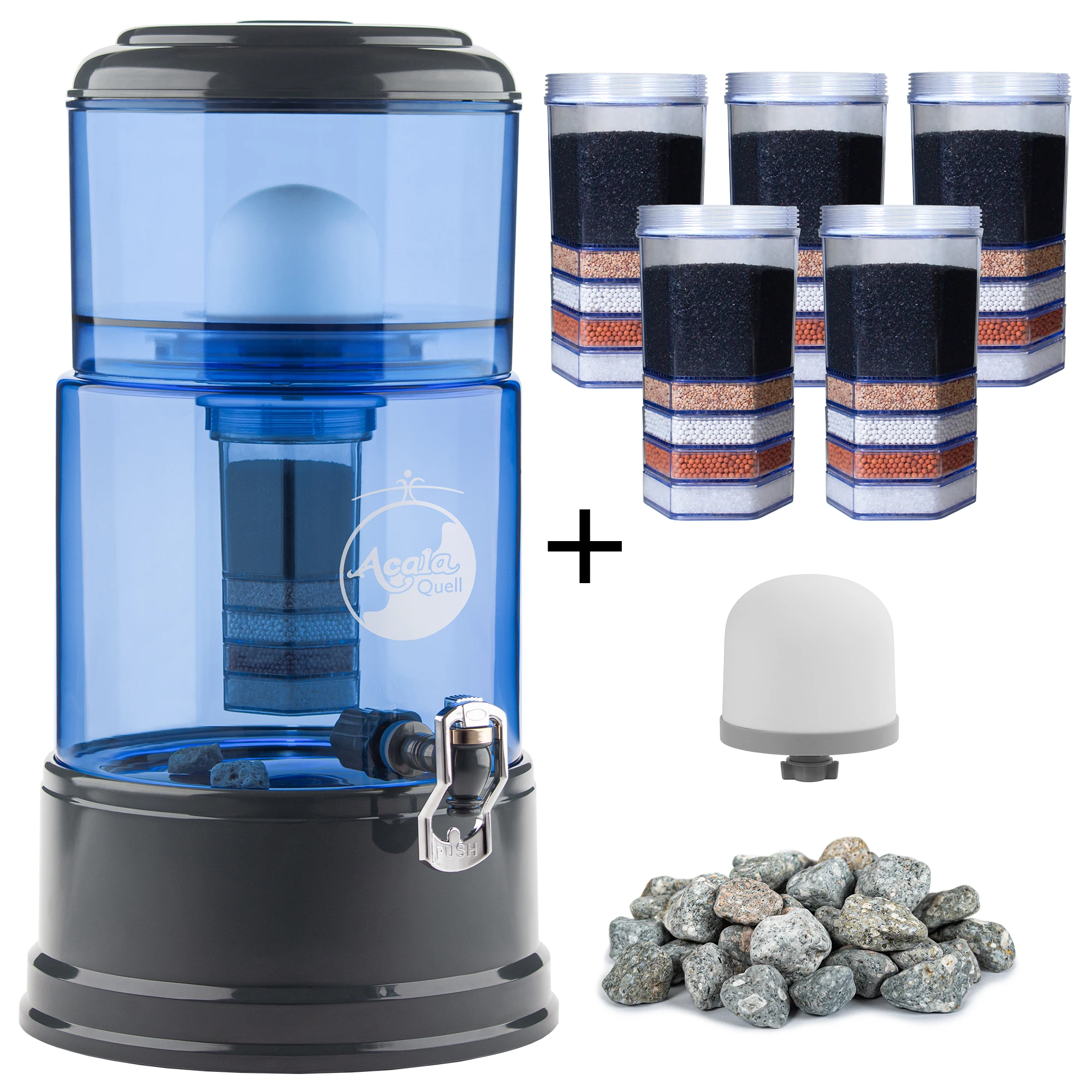 großes Einsteigerpaket AcalaQuell® Smart Blau/Anthrazit Zu sehen ist der Acala Smart in blau-anthrazit inklusive einer Filterkartusche und einem Keramikfilter. Zusätzlich sieht man 5 Filterkartuschen, einen Keramikfilter und einen Haufen Mineralsteine. Man sieht das große Einsteigerpaket für zwei Jahre.