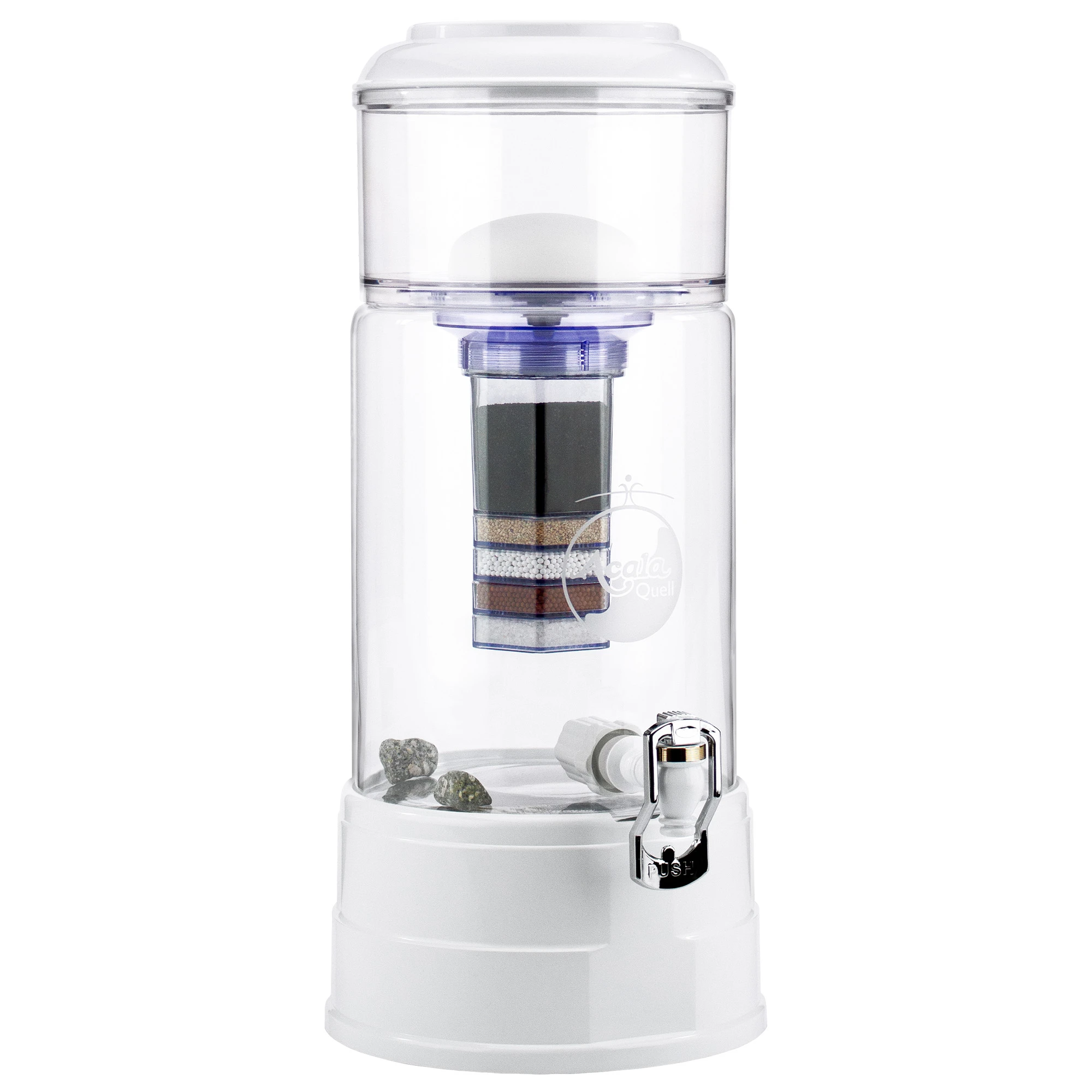 Zu sehen ist der Wasserfilter Midi in kristallklar-weiß inklusive Filterkartusche und Keramikfilter, weißer Hintergrund. Sockel, Deckel und Hahn in weiß. 7L Glastank in kristallklar mit heller Acala Logo Gravur, oberer Einfüllbehälter auch in klar.