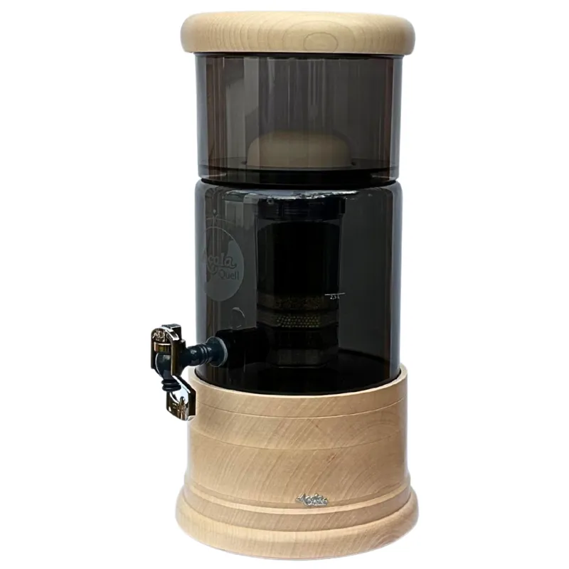 Rechte Seite des Wasserfilter Mini mit Deckel und Sockel aus Ahornholz