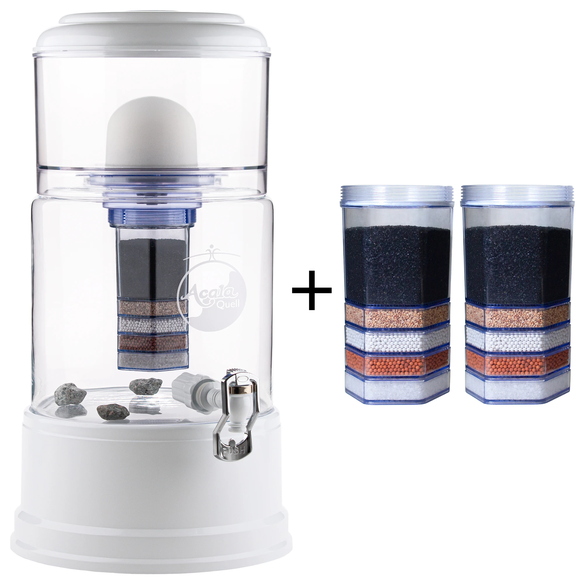 Zu sehen ist der Acala Wasserfilter Smart in kristallklar-weiß inklusive einer Filterkartusche und einem Keramikfilter. Zusätzlich sieht man zwei Filterkartuschen. Das Bild zeigt das Einsteigerpaket für ein Jahr.