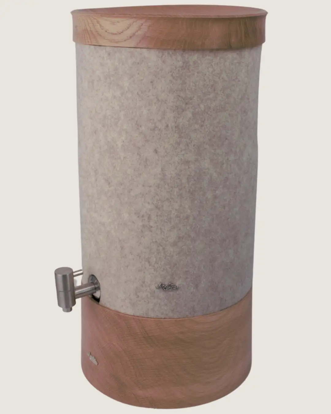 Standwasserfilter Smart von Acala mit Echtholz Deckel und Sockel und Schurwolle Lichtschutz in beige.