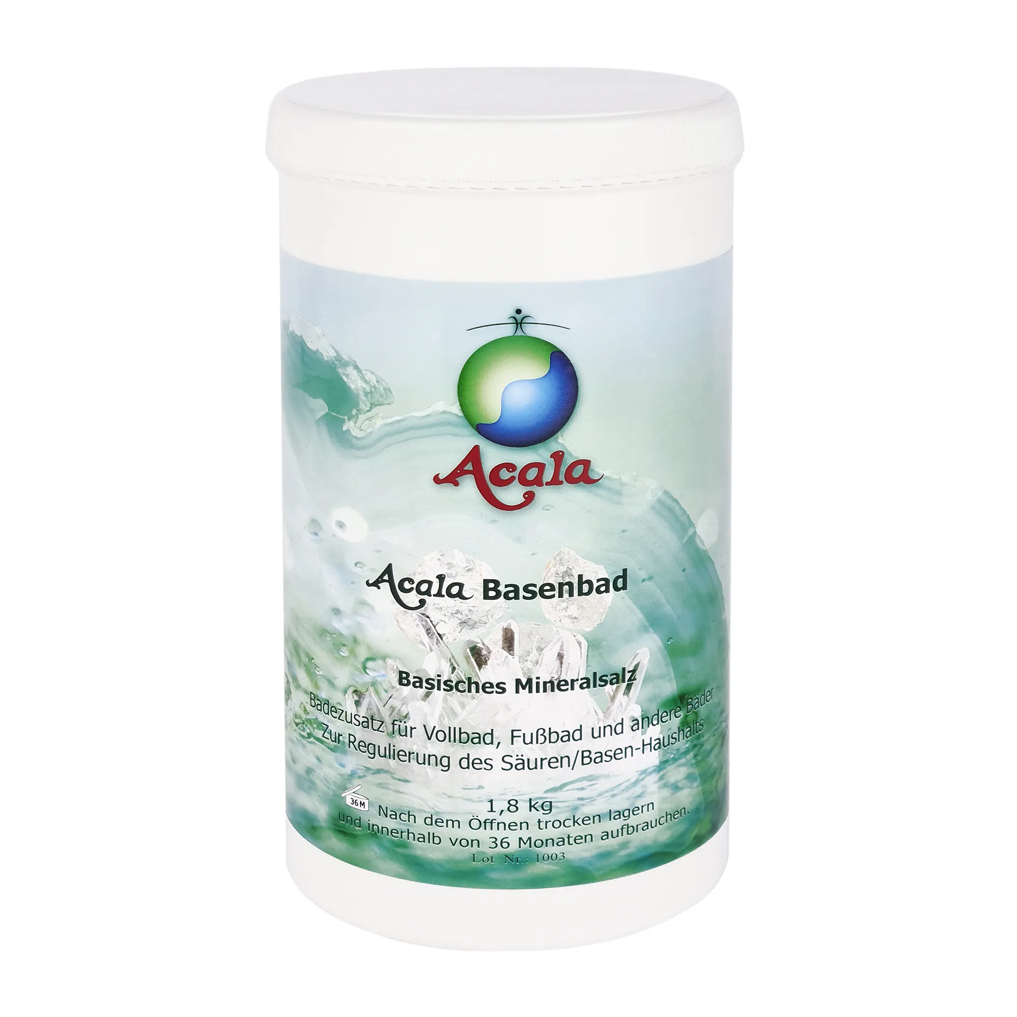 Zu sehen ist das Basenbad 1,8 Kg von Acala. Es ist eine zylindrische, höhere Dose. Sie ist weiß mit weißem Schraubdeckel. Es befindet sich ein Etikett rundherum auf der Dose, es ist grünlich, man sieht das Acala Logo und im Hintergrund Wasser.